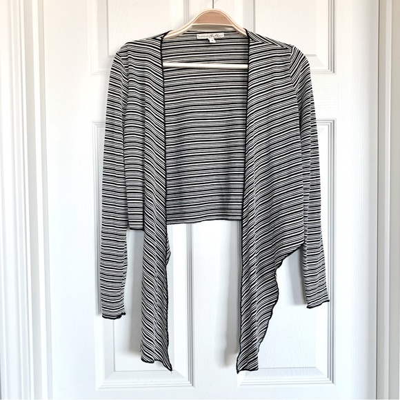 Black White Striped Knit Tie-Front Drape Front Long-Sleeve Bolero Shrug Jacket - Picture 2 of 7